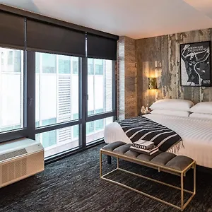 Hotel The Fidi ****